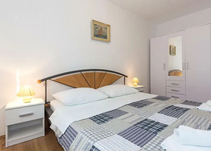 Karen Apartment